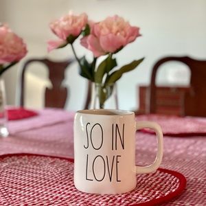 Meet your Posher, June